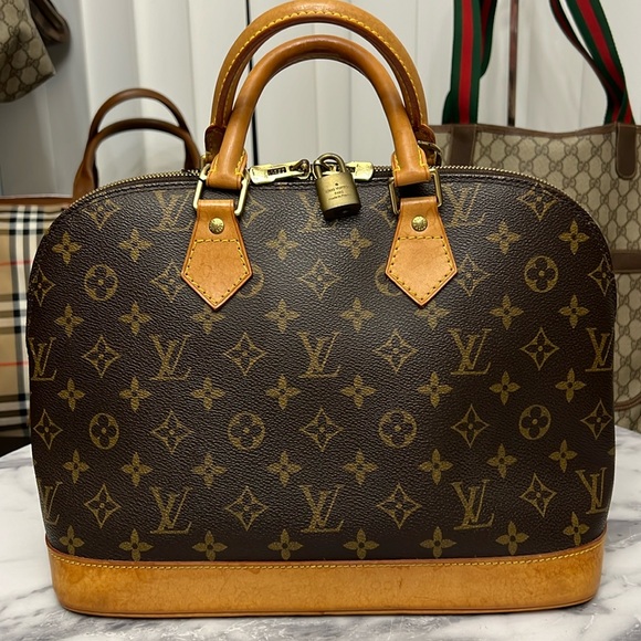 Louis Vuitton Handbags - Vintage Louis Vuitton | Alma Monogram Bag PM